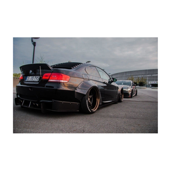 BMW 3 E92 M-Pack Wide Bodykit