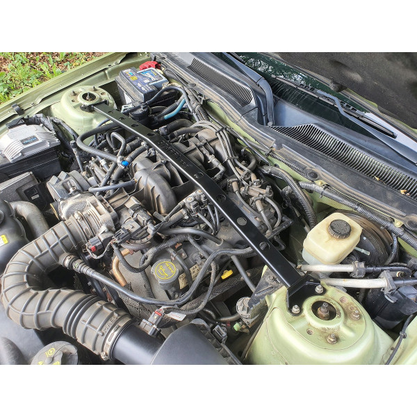 Ford Mustang V Black Front Upper Strut Bar