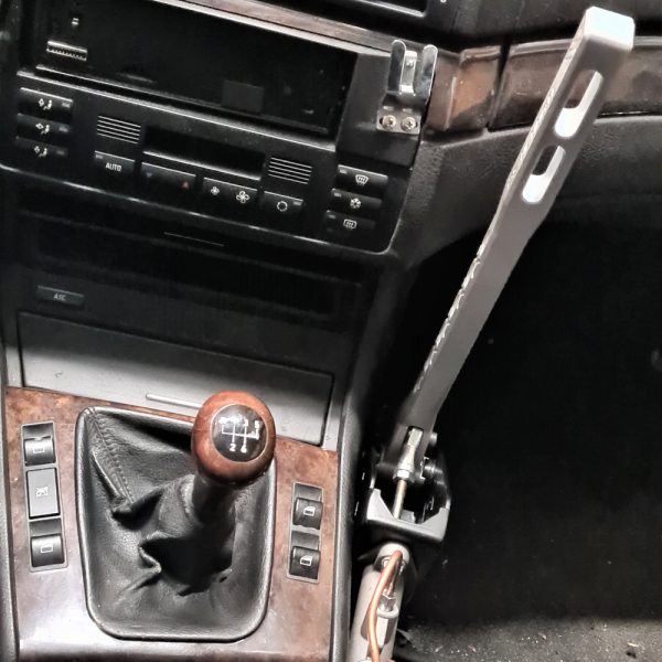 Handbrake Mounting Plate drilled BMW E46 Fluo