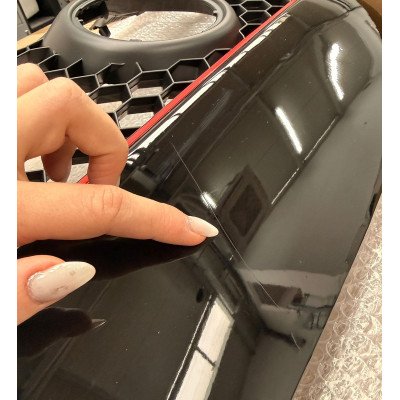 Grill Volkswagen Golf V Red Strip