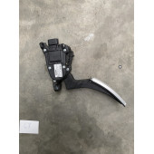 Accelerator pedal / potentiometer Nissan GT-R R35 2015