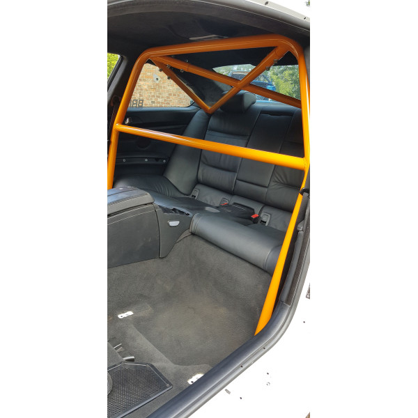 Bolt-in Half Roll Cage BMW 3 E92 M3 Coupe Red